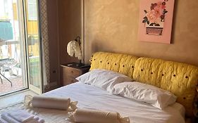 Specter Guesthouse